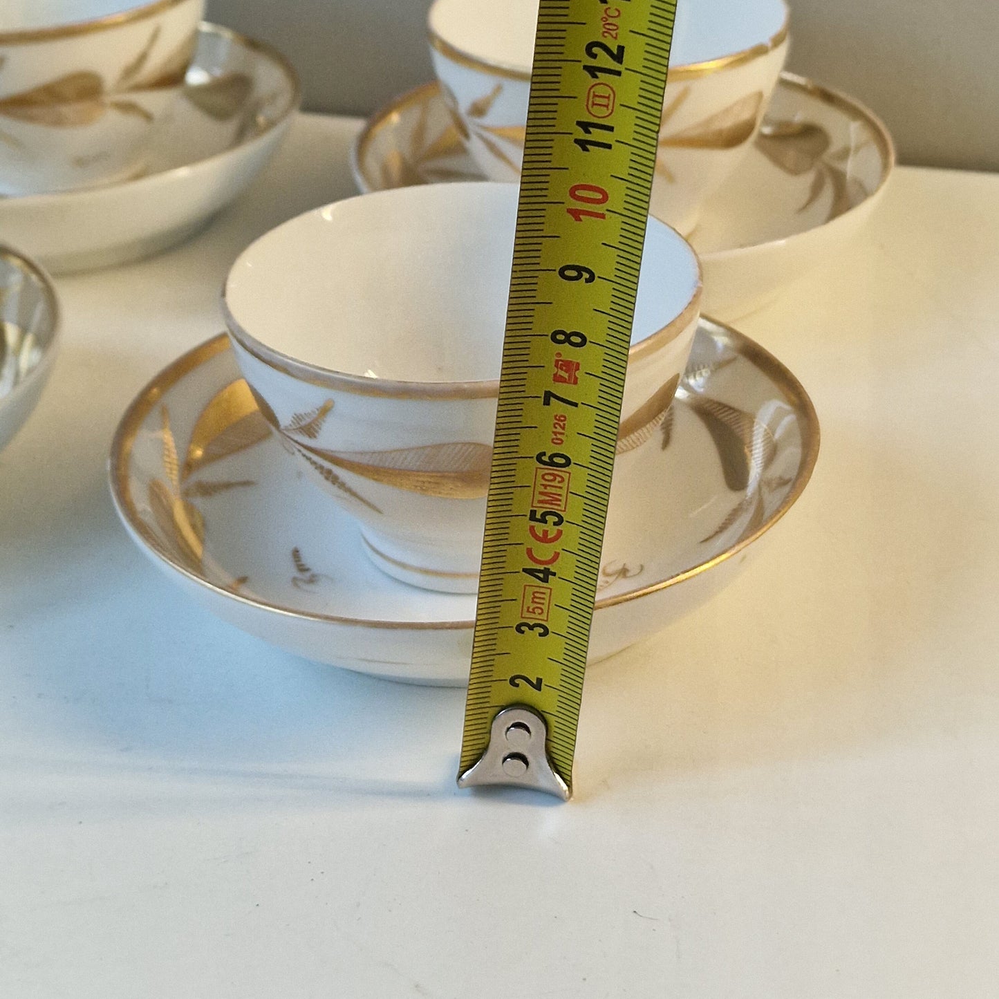 18th century french faience 4 cups and saucers goldgilt