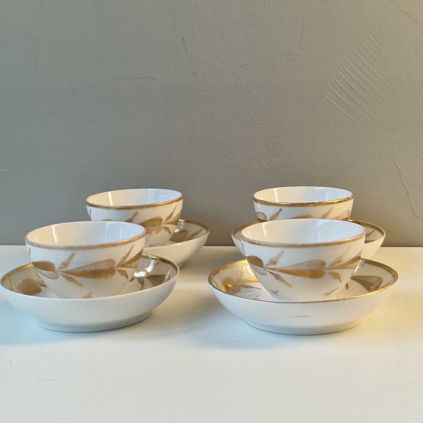 18th century french faience 4 cups and saucers goldgilt