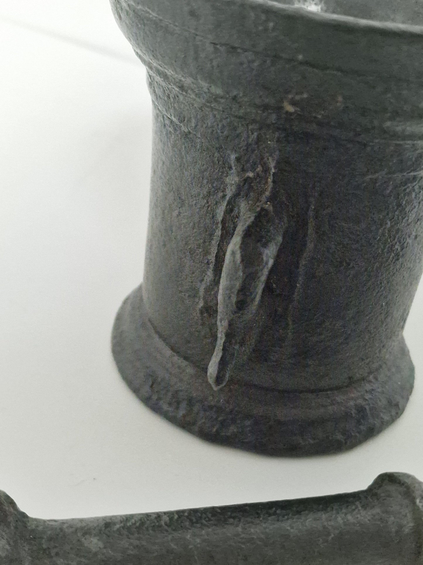 antique european mortar and pestle,  middelages, 16th 17th century, rare, vijzel antiek, iron