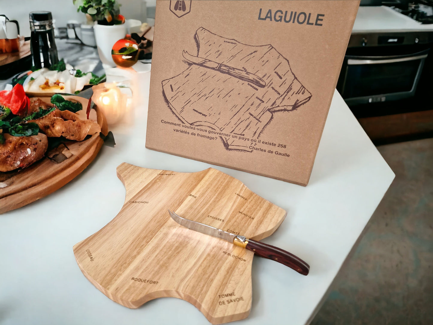 Laguiole Cheese Board with Knife, Appetizer Platter, French Borreltijd