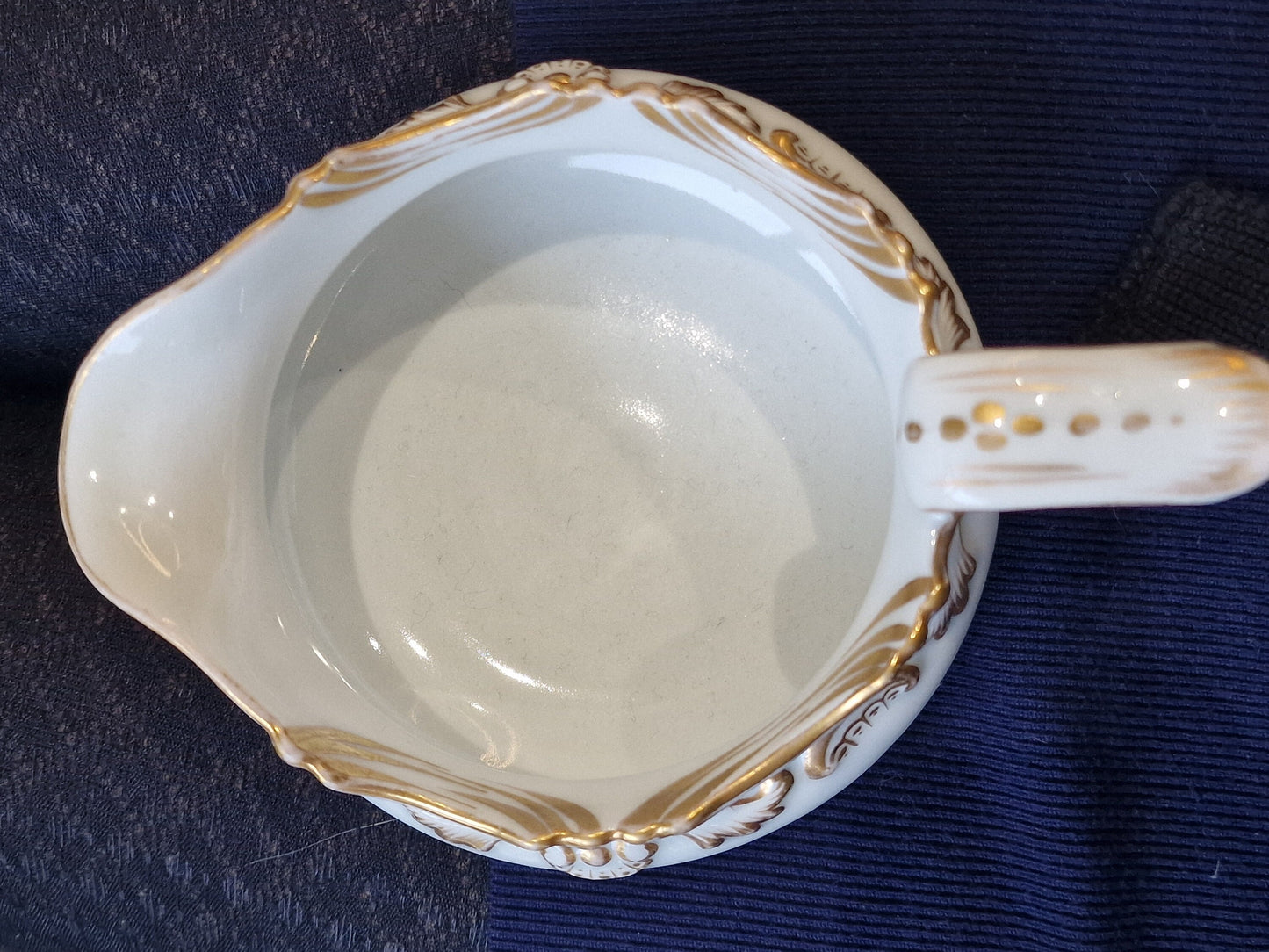 18th century french faience sauce and saucers bowls goldgilt