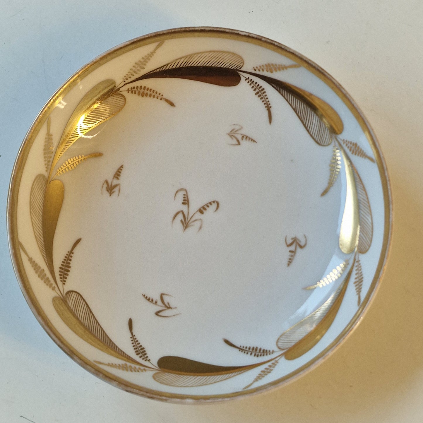 18th century french faience 4 cups and saucers goldgilt