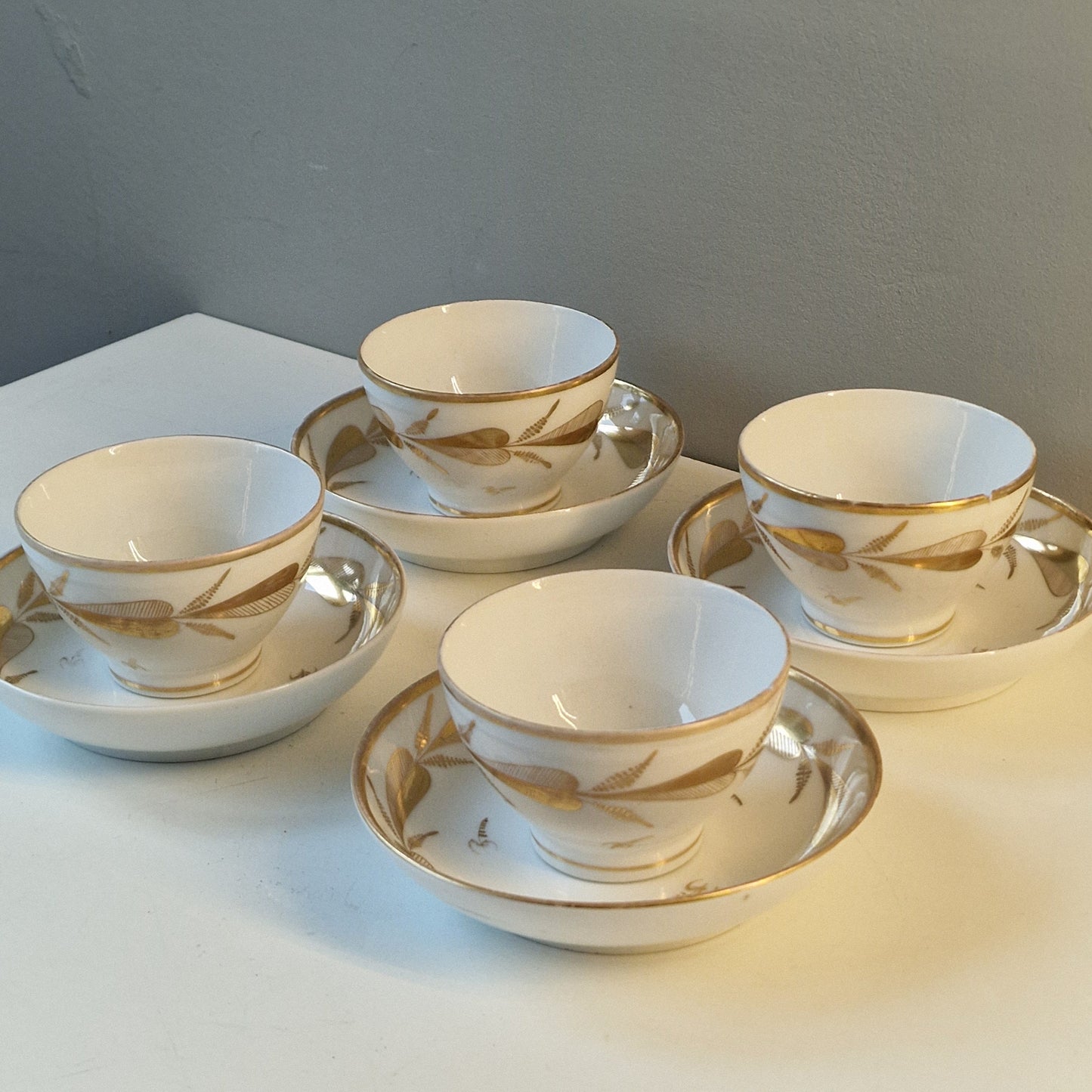 18th century french faience 4 cups and saucers goldgilt