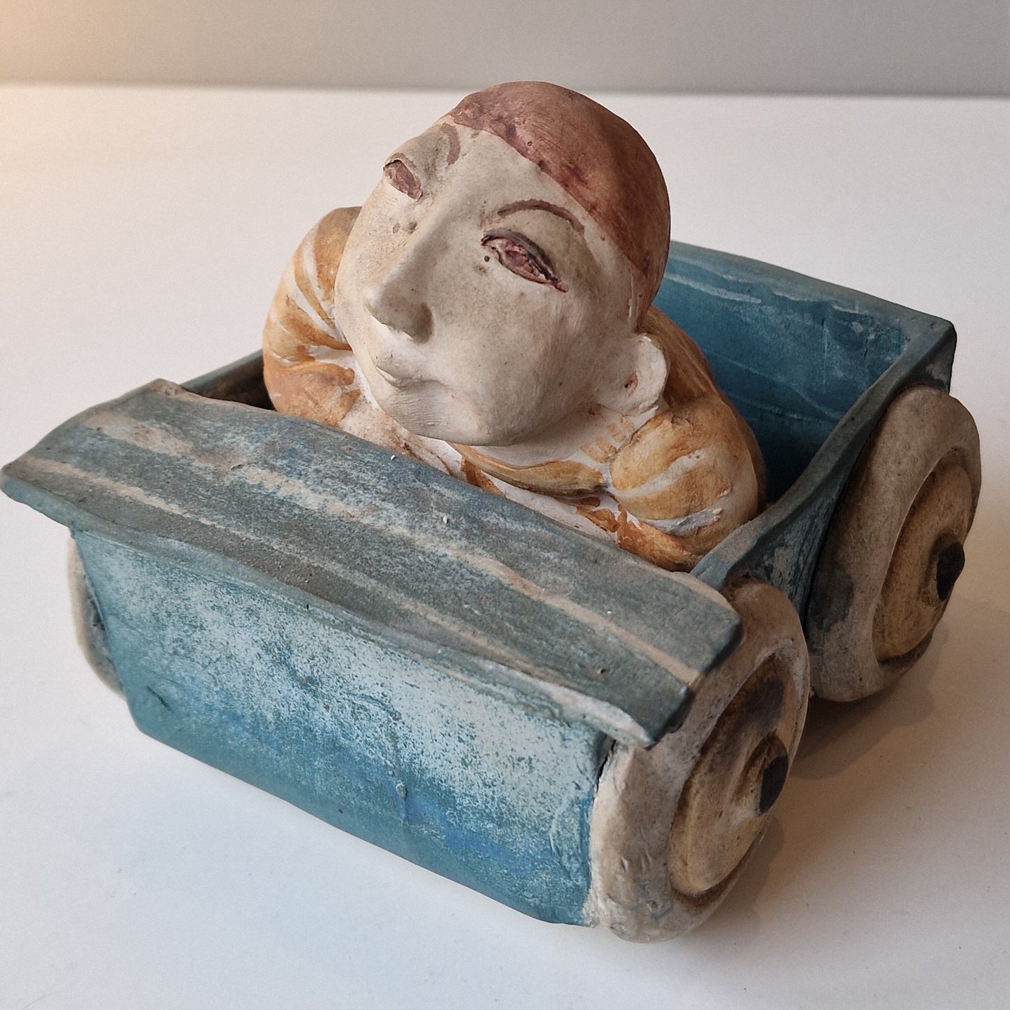 liesje van vlijmen - raku sculpture - dutch artist sculpture