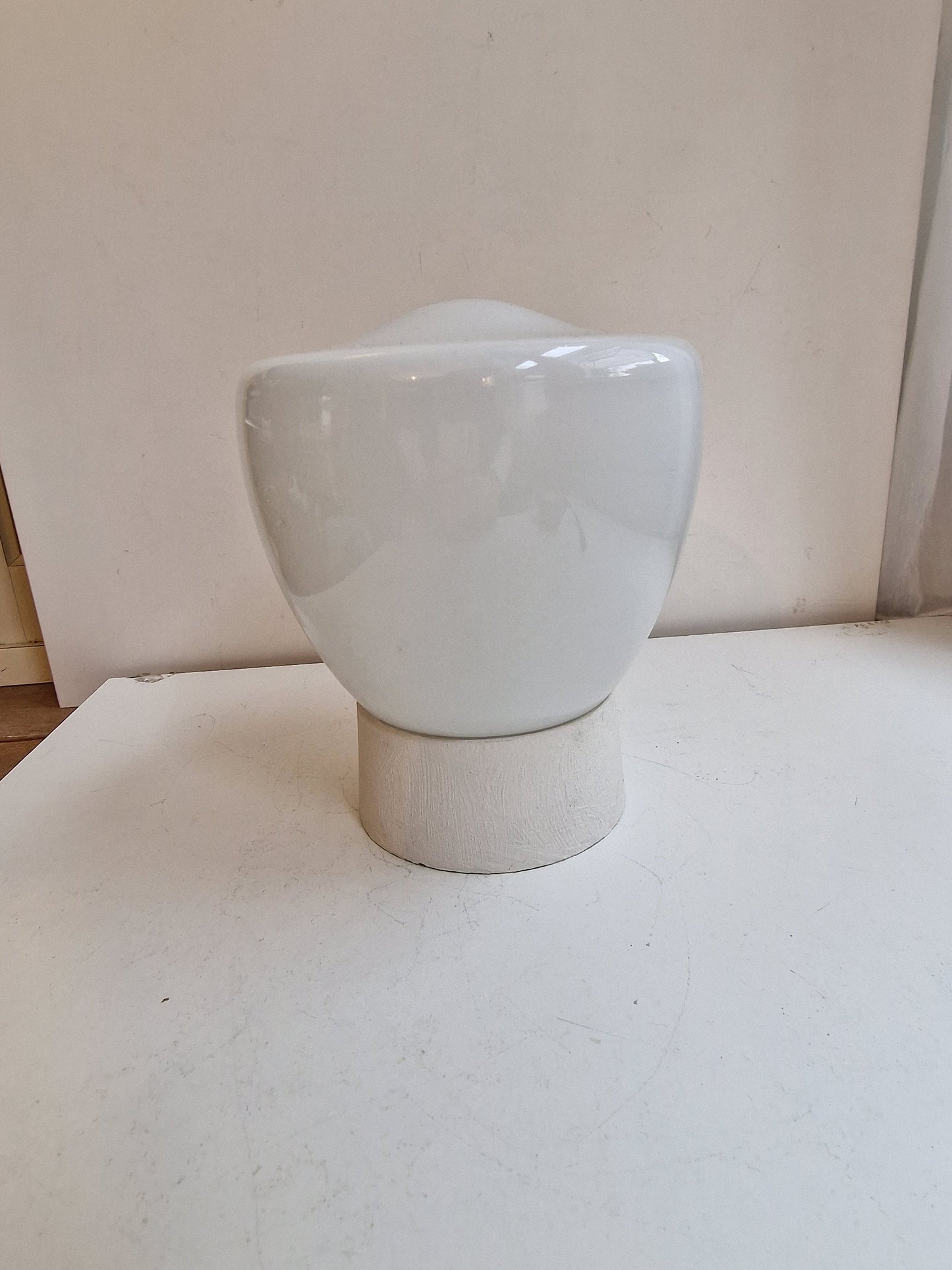 Art Deco Cream Glass Ceiling Lamp – Thabur, Niko Fixture