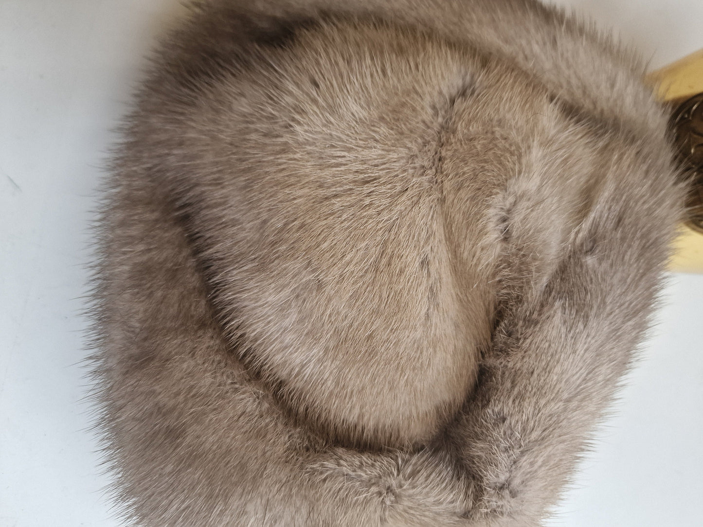 nikita nerts bontmuts mink fur hat elton john