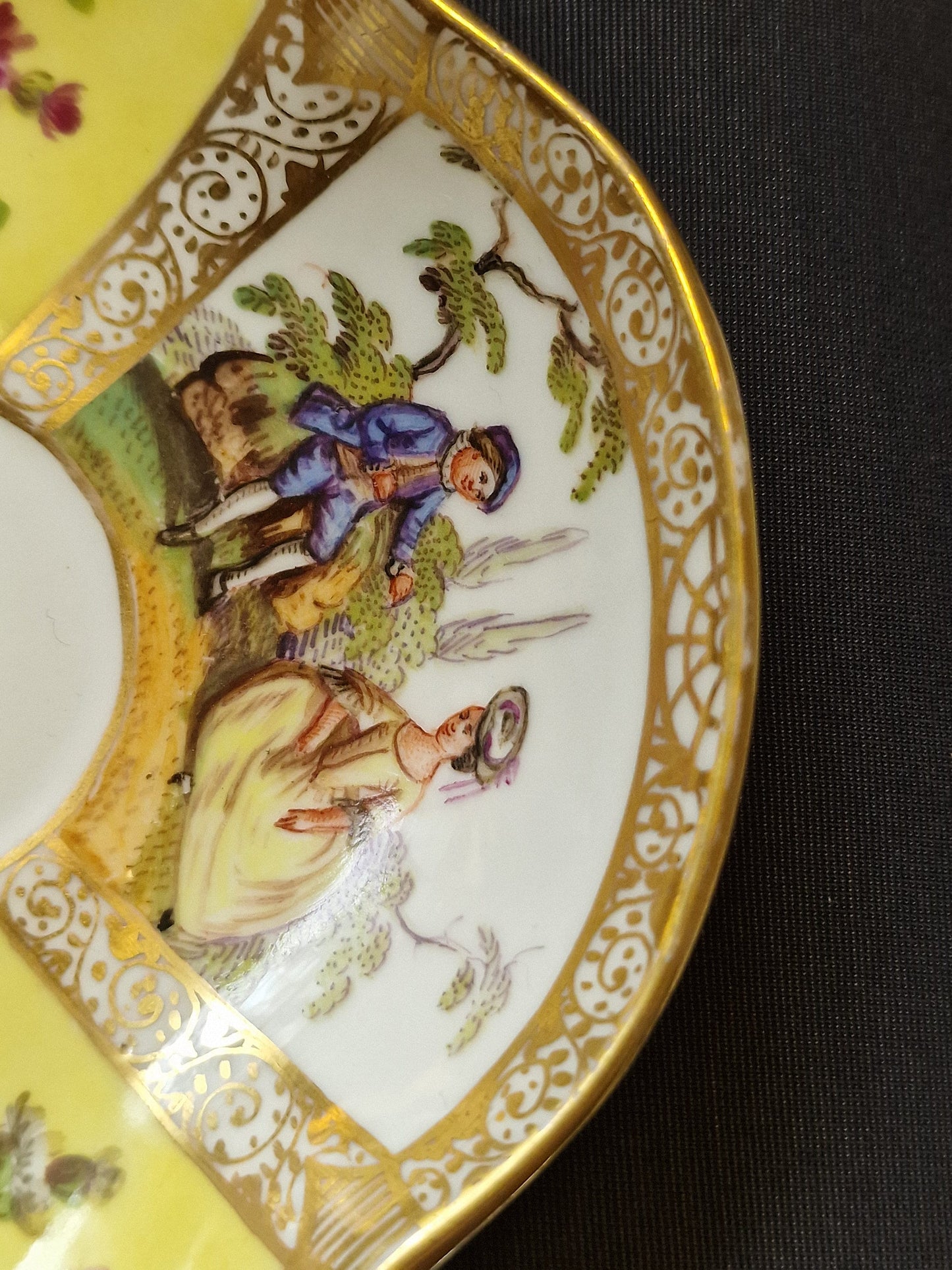 Meissen handpainted HELENA WOLFSOHN Dresden Meissen Duitsland Porseleinen Schotel dish platter c1880