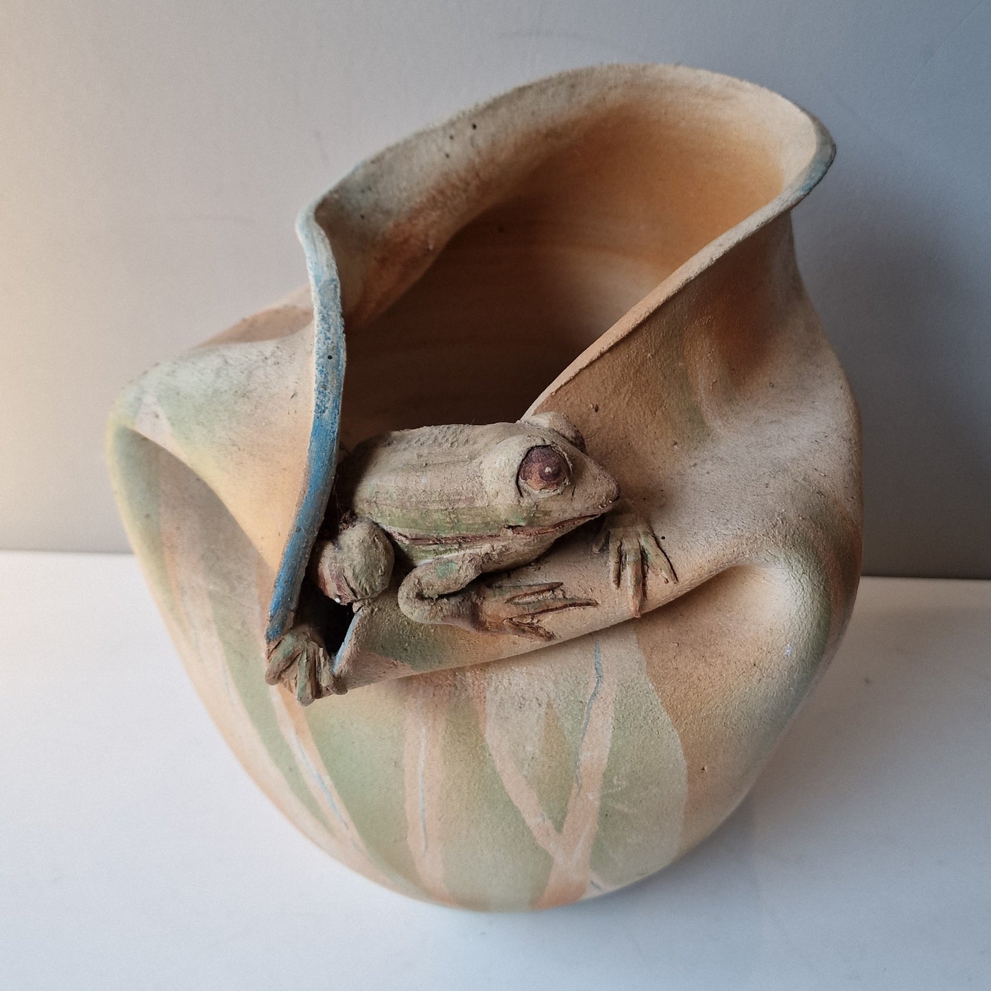 Lies van Vlijmen Raku Vase – Dutch Artist Frog Sculpture