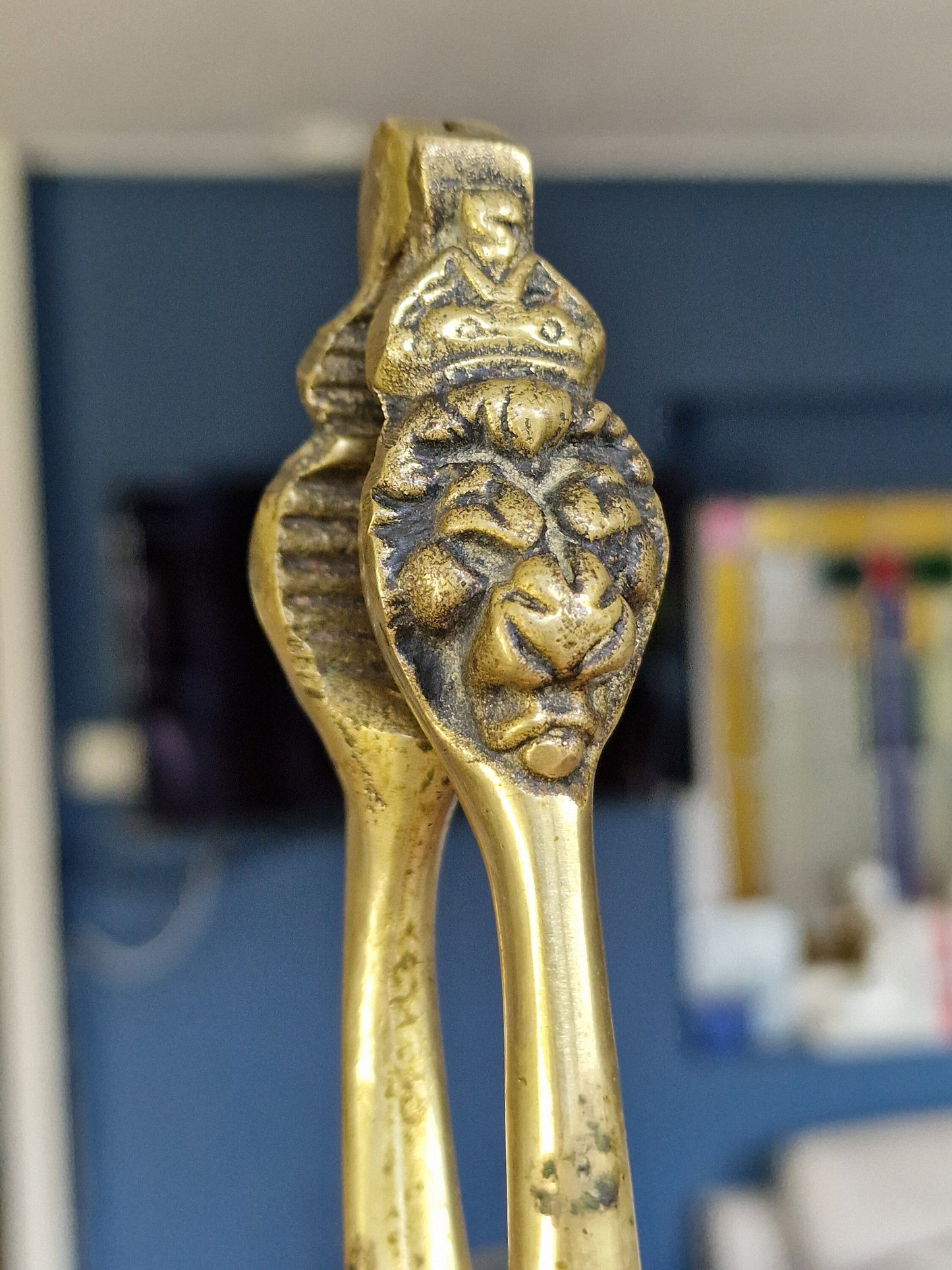 antique lionhead NUTCRACKER brass, 19th