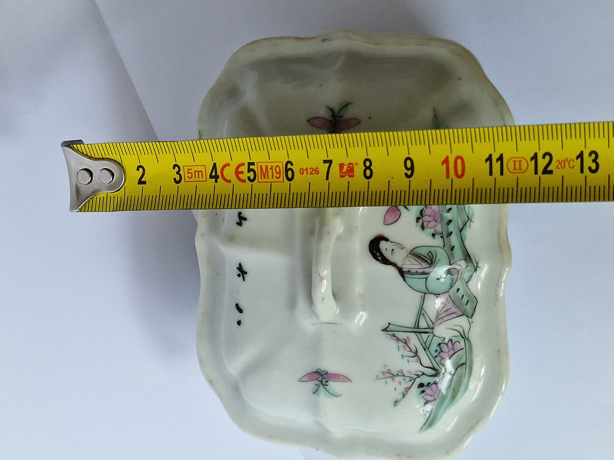 Antique Famille Rose Chinese Soap Box, Tongzhi/Republic Era