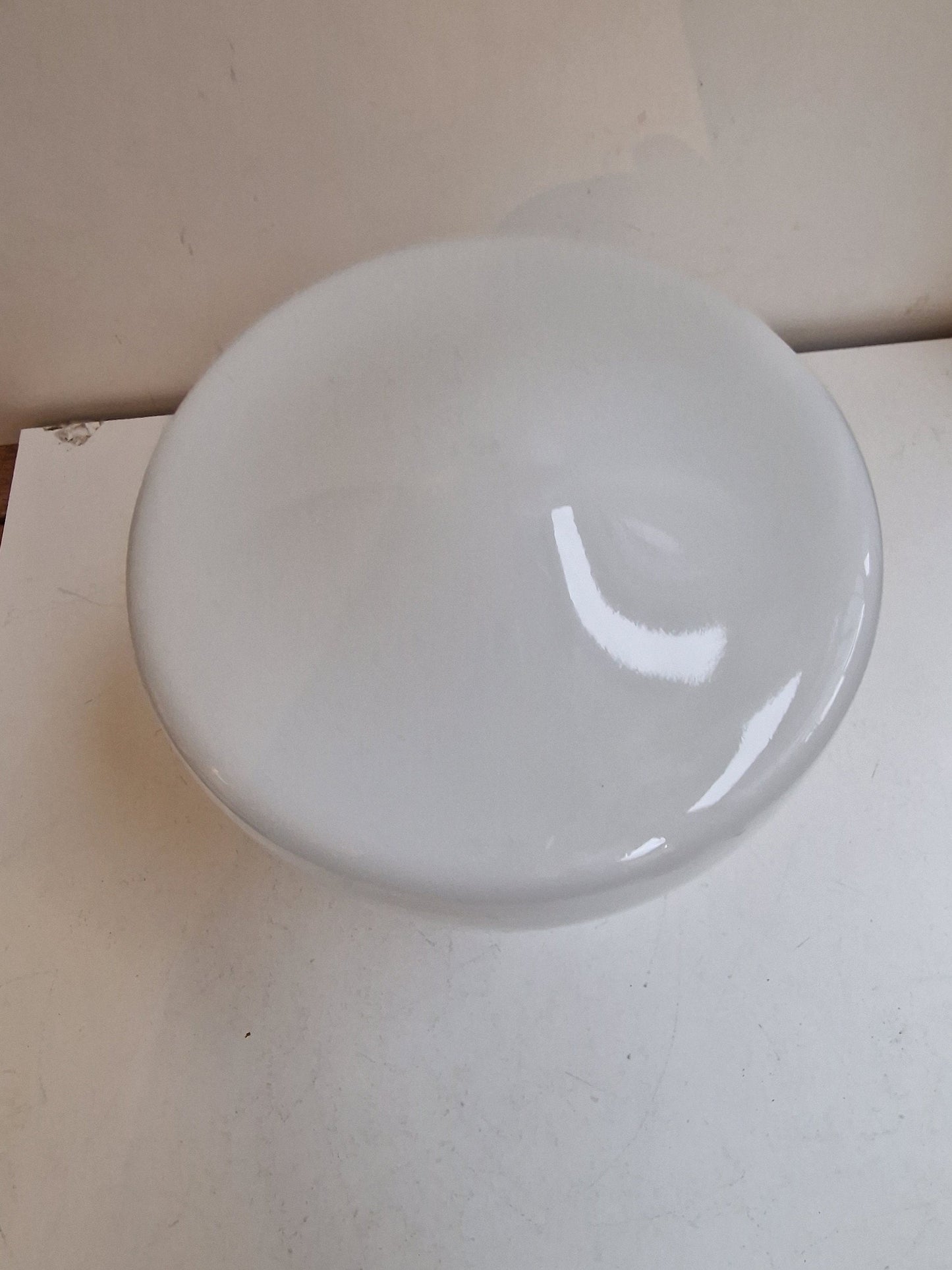 Art Deco Cream Glass Ceiling Lamp – Thabur, Niko Fixture