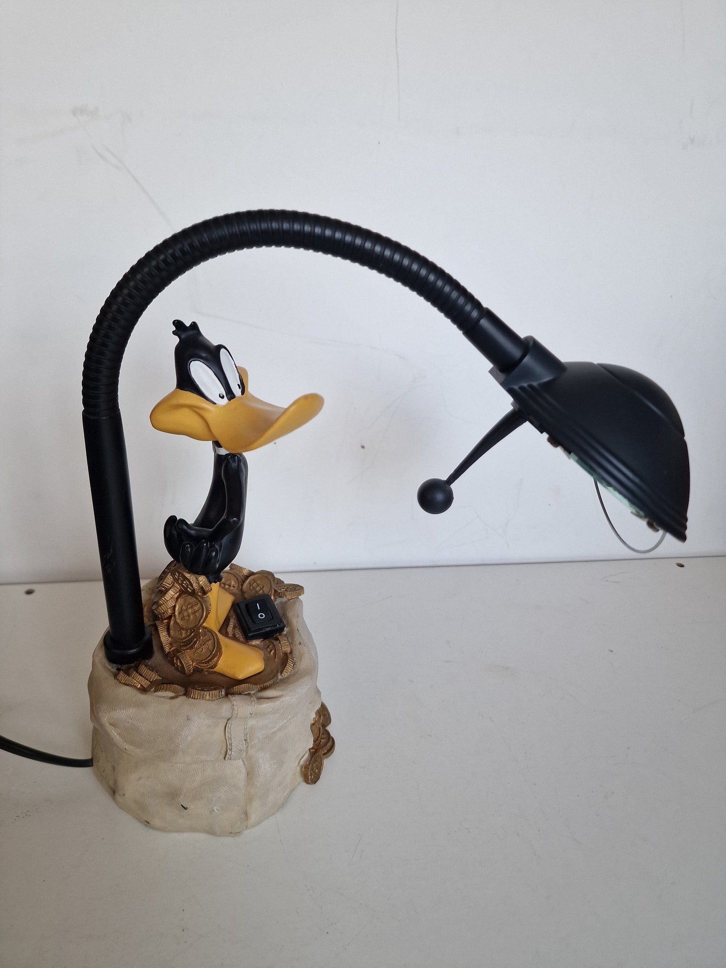 Vintage Daffy Duck Lamp, Looney Tunes Warner Bros Collector Item