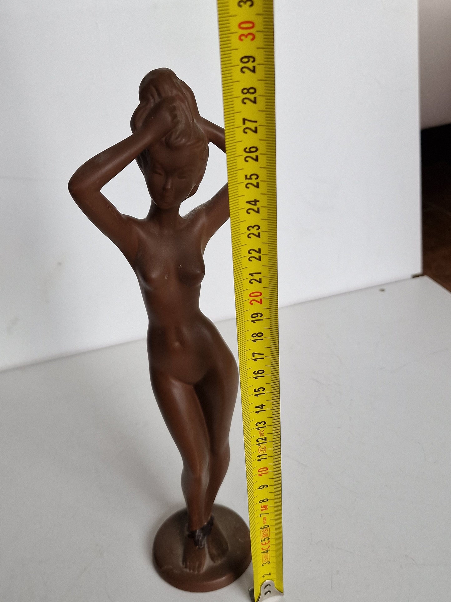 Vintage design sculpture - tretchikoff style - Brown nude typical 60s lady figure, exotic lady