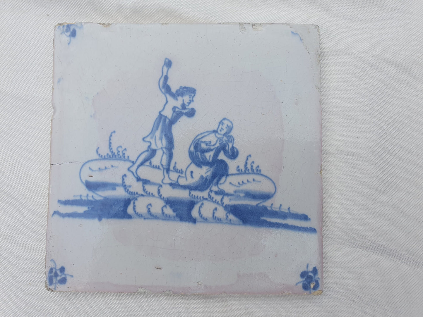 Antieke tegel met Bijbelse voorstelling   in spinnekophoek, antique dutch delft blue tile bible 18th
