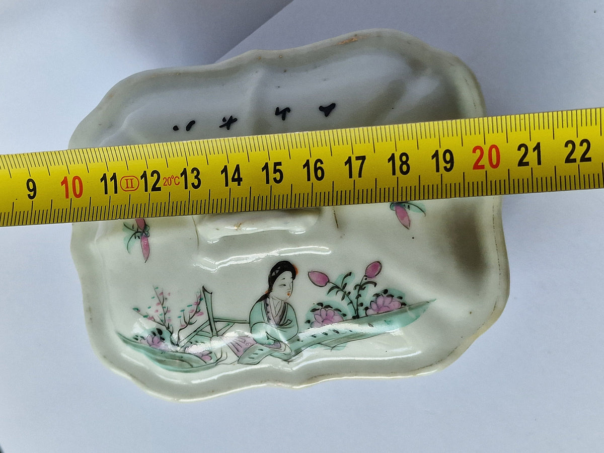 Antique Famille Rose Chinese Soap Box, Tongzhi/Republic Era