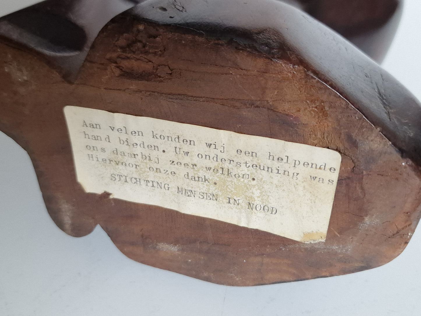 evert den hartog, beschermd kind protected child, wood handcarved figure,