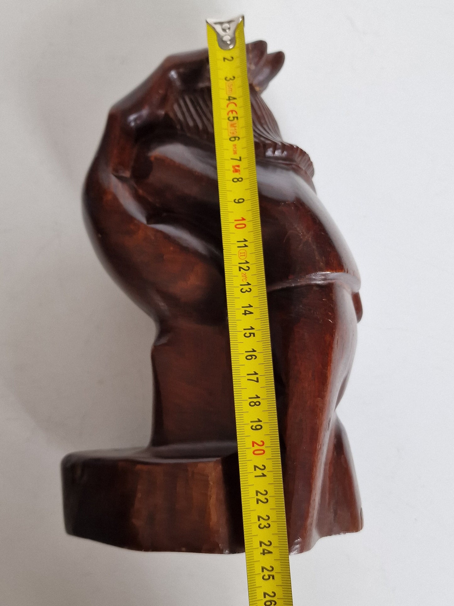 evert den hartog, beschermd kind protected child, wood handcarved figure,