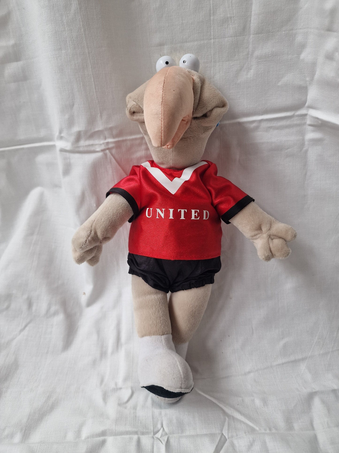 manchester united mascotte doll vintage retired collectable collector item alfie fred the red devil
