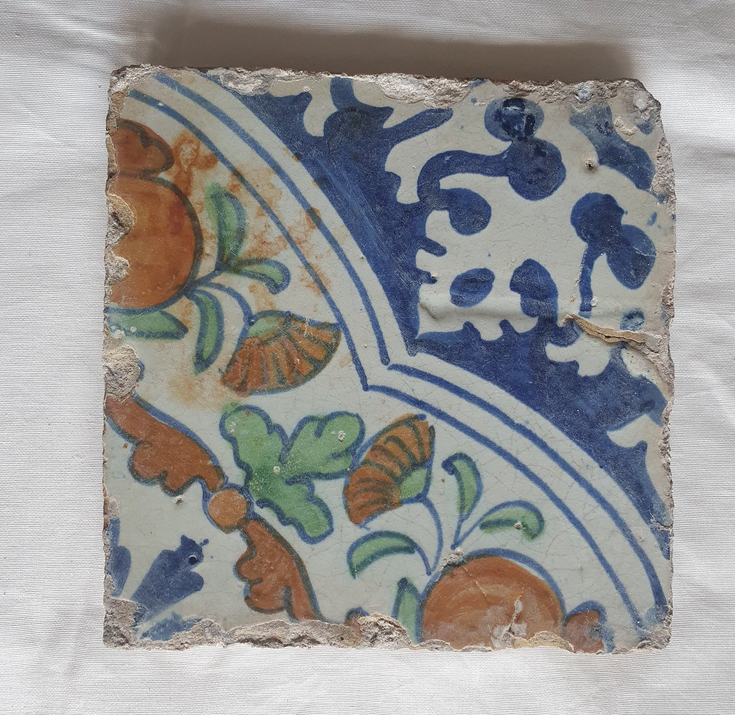 Nederlands antiek - 17e  polychroom -4  ornament tegels - tilepanel  gedateerd 1600,
