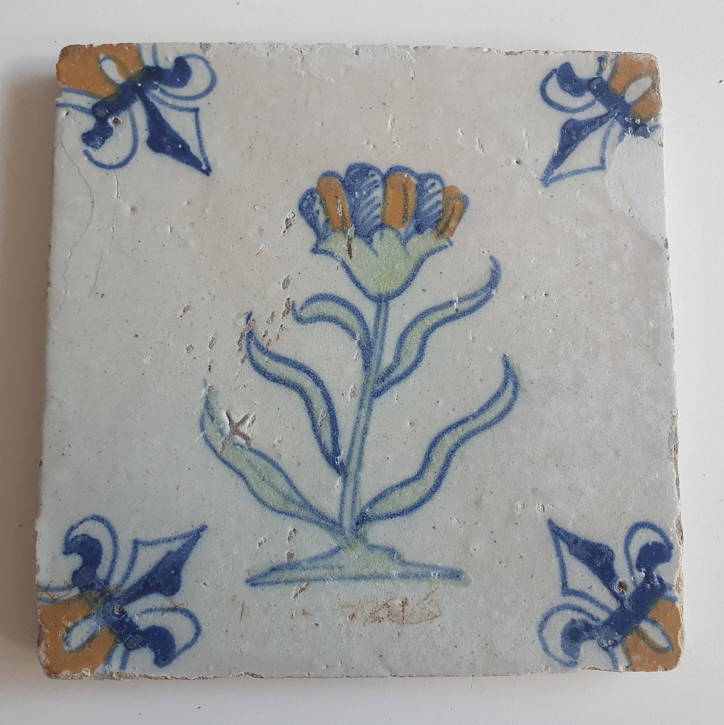 Antique Delft Tile – Polychrome Flower, Fleur-de-lis Motifs (1640)