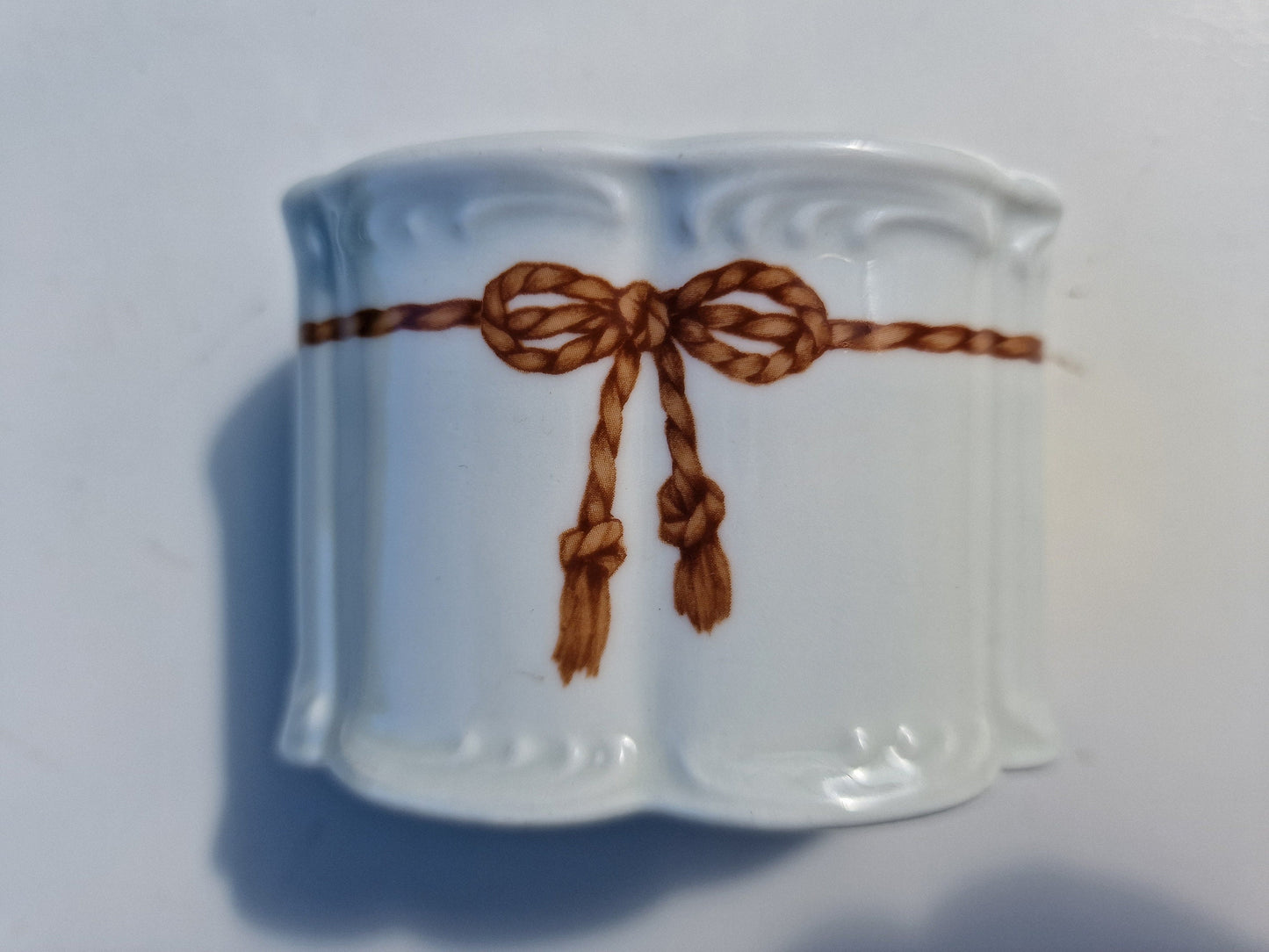 Antique KPM Bavaria Porcelain Toothbrush Holder, Handpainted Bow Detail