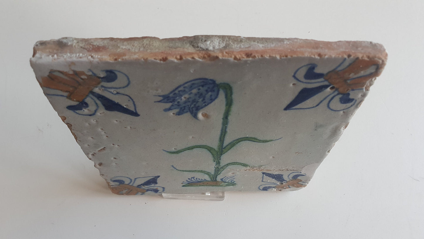 Antique Delft Tile – Polychrome Floral, Fleur-de-lis Corner Motifs (1640)