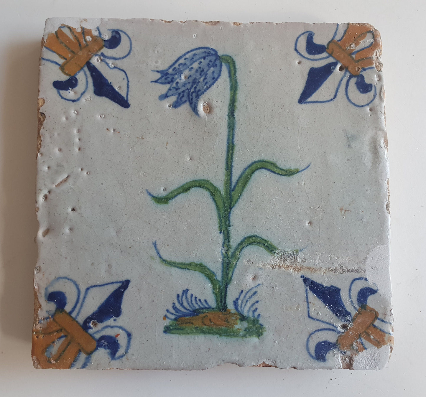 Antique Delft Tile – Polychrome Floral, Fleur-de-lis Corner Motifs (1640)