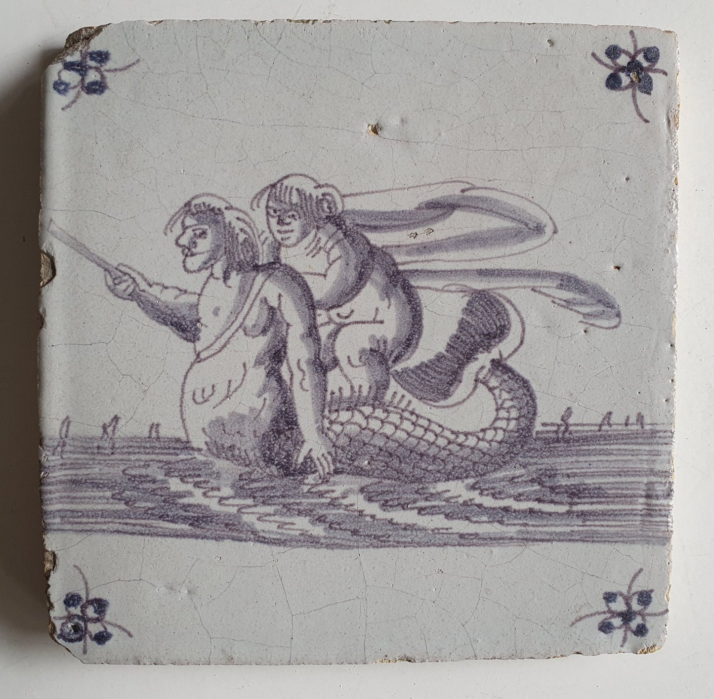Sea creatures tile, . 17th century Antique Dutch 1630-1650, nice! Seacreature delft exclusive manganese