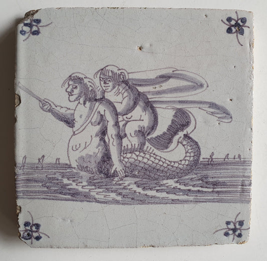 Sea creatures tile, . 17th century Antique Dutch 1630-1650, nice! Seacreature delft exclusive manganese