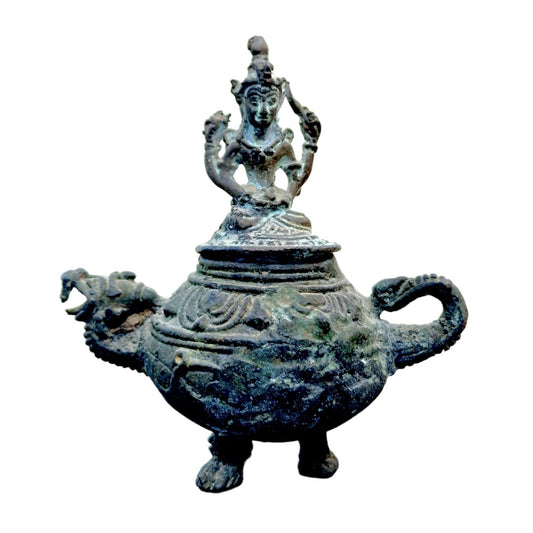 A Chinese bronze censer