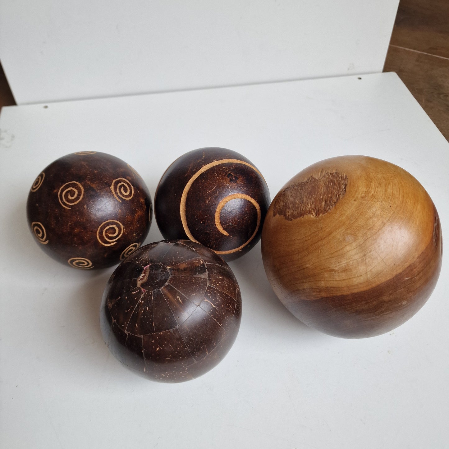 wood sphere balls old librairy large one is massive,