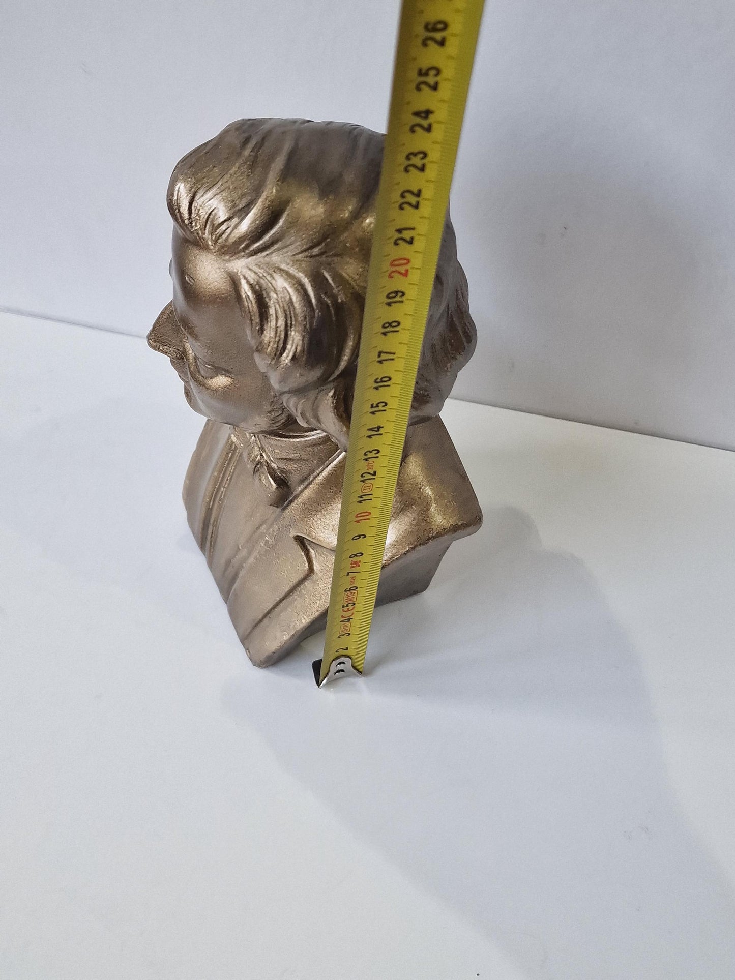 Piano Buste Chopin, by g Carli,  signed Goldbronze figure, signed on back, numbered, limited edition, piano figure statue library, numbered,