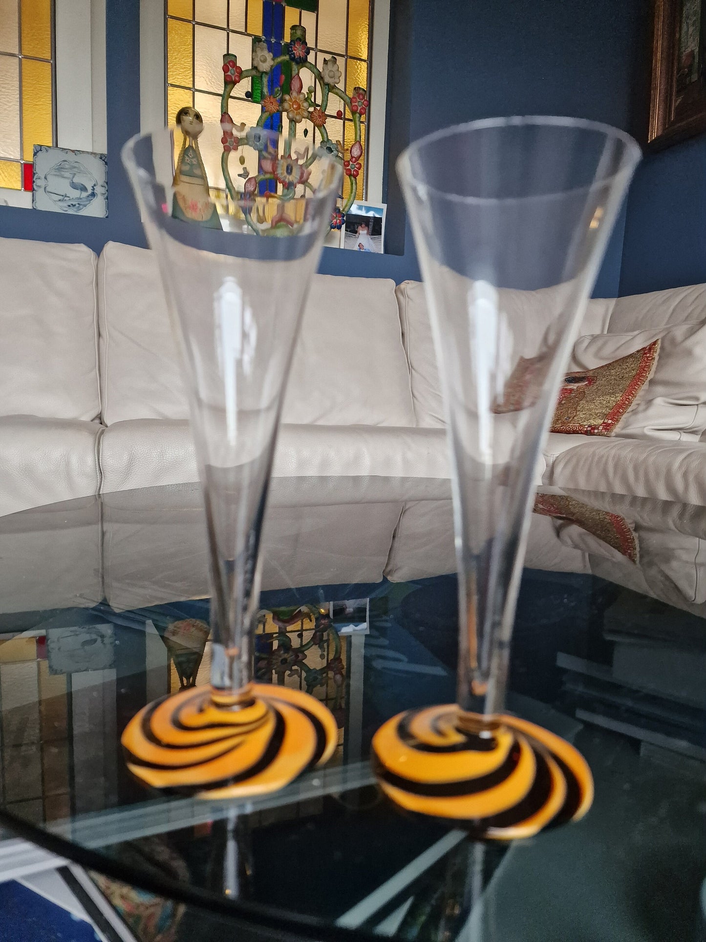 Carlo Moretti Murano Glass Champagne Flutes, Hand Engraved, Rare, Boxed