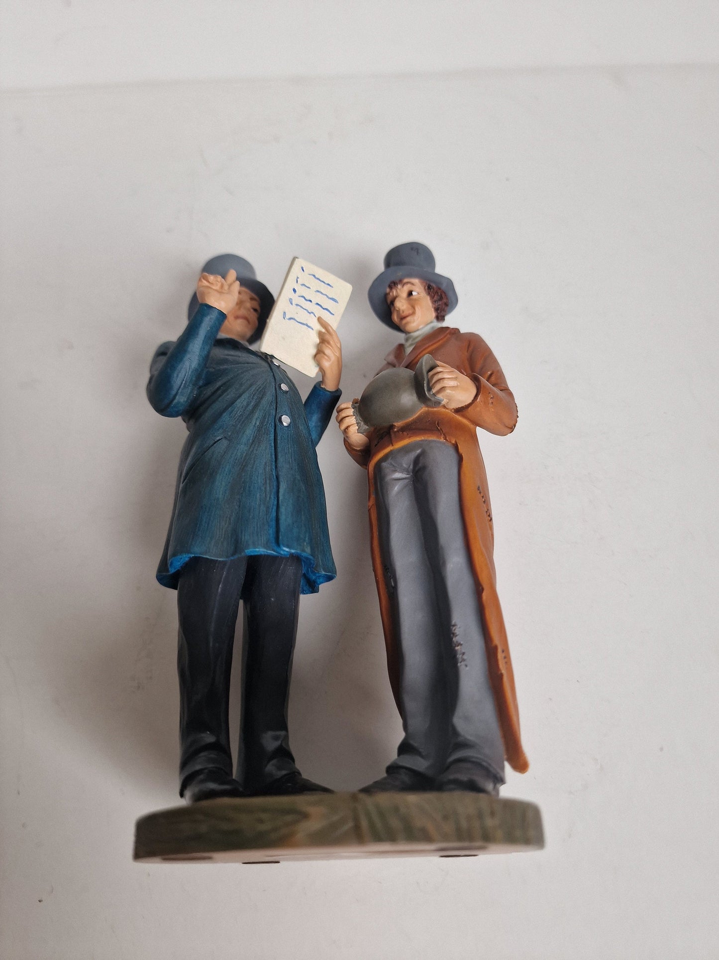 Honoré Daumier – De gerechtsdeurwaarder, mouseion museum figure, polystone, surrealism, limited edition retired deurwaarder