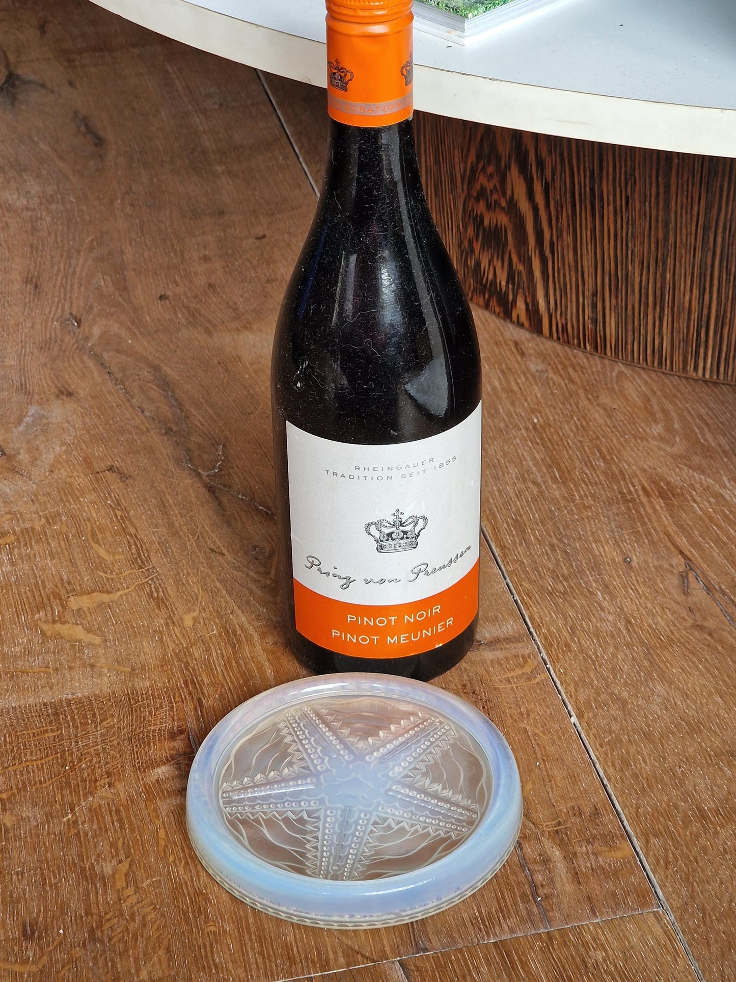 Art Deco Opalescent Starfish Glass Coaster, Verlys Etling, 1930s France opaline