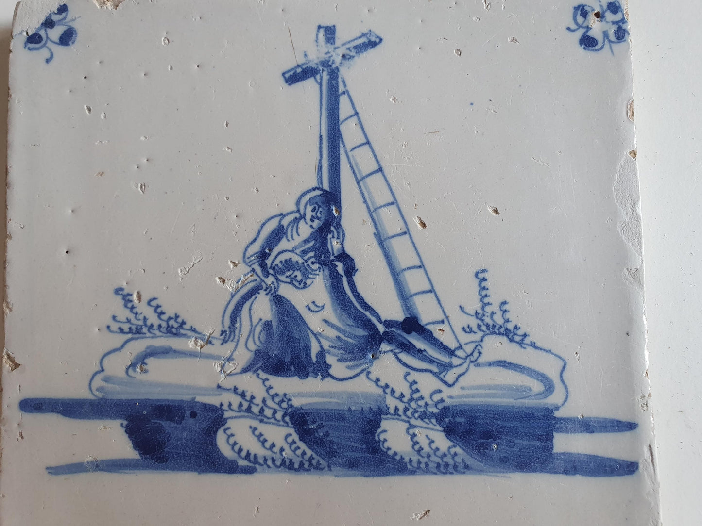 Antieke tegel met Bijbelse voorstelling   in spinnekophoek, antique dutch delft blue tile bible 17th