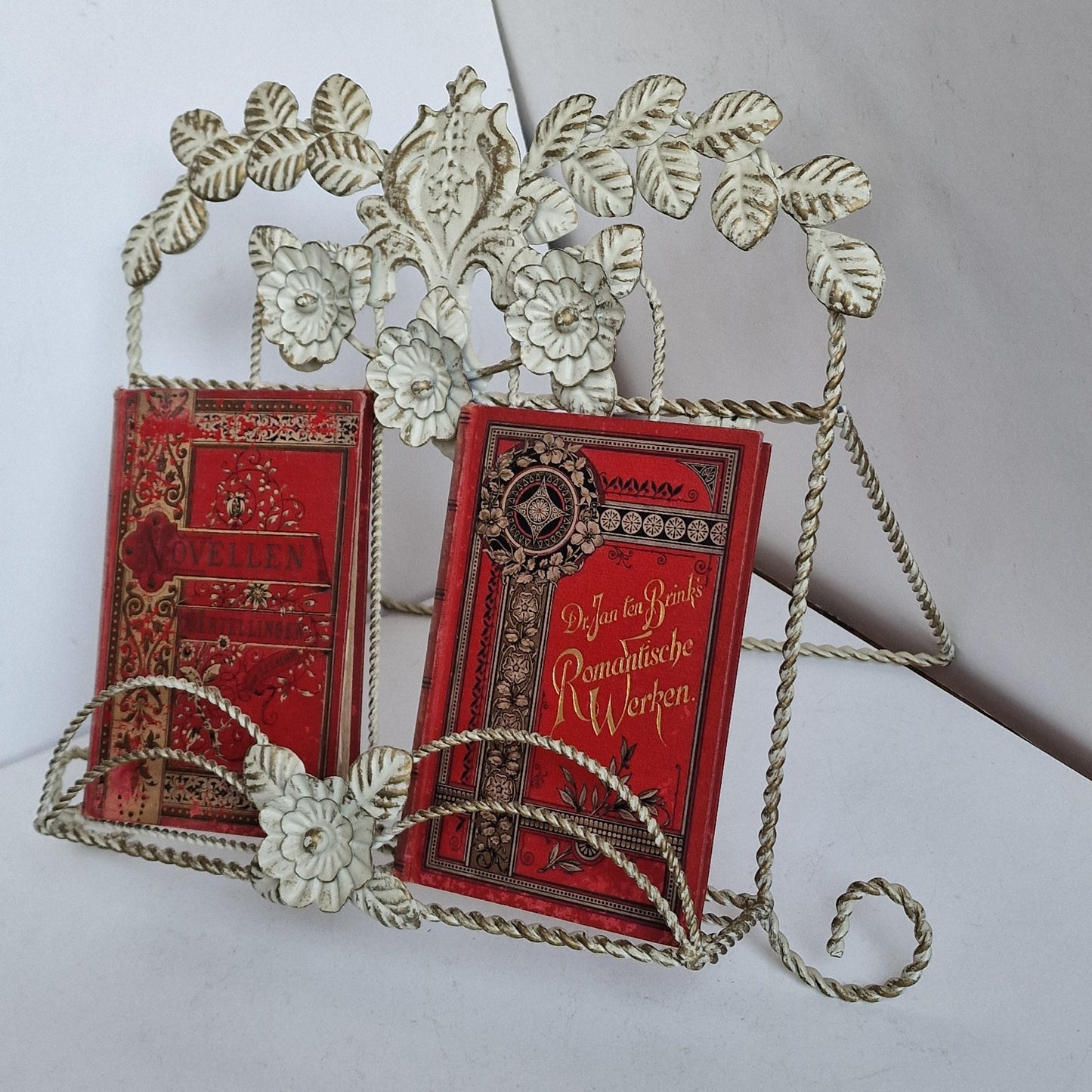 brocante book keeper holder Cook marriage photo painting cast iron vintage old