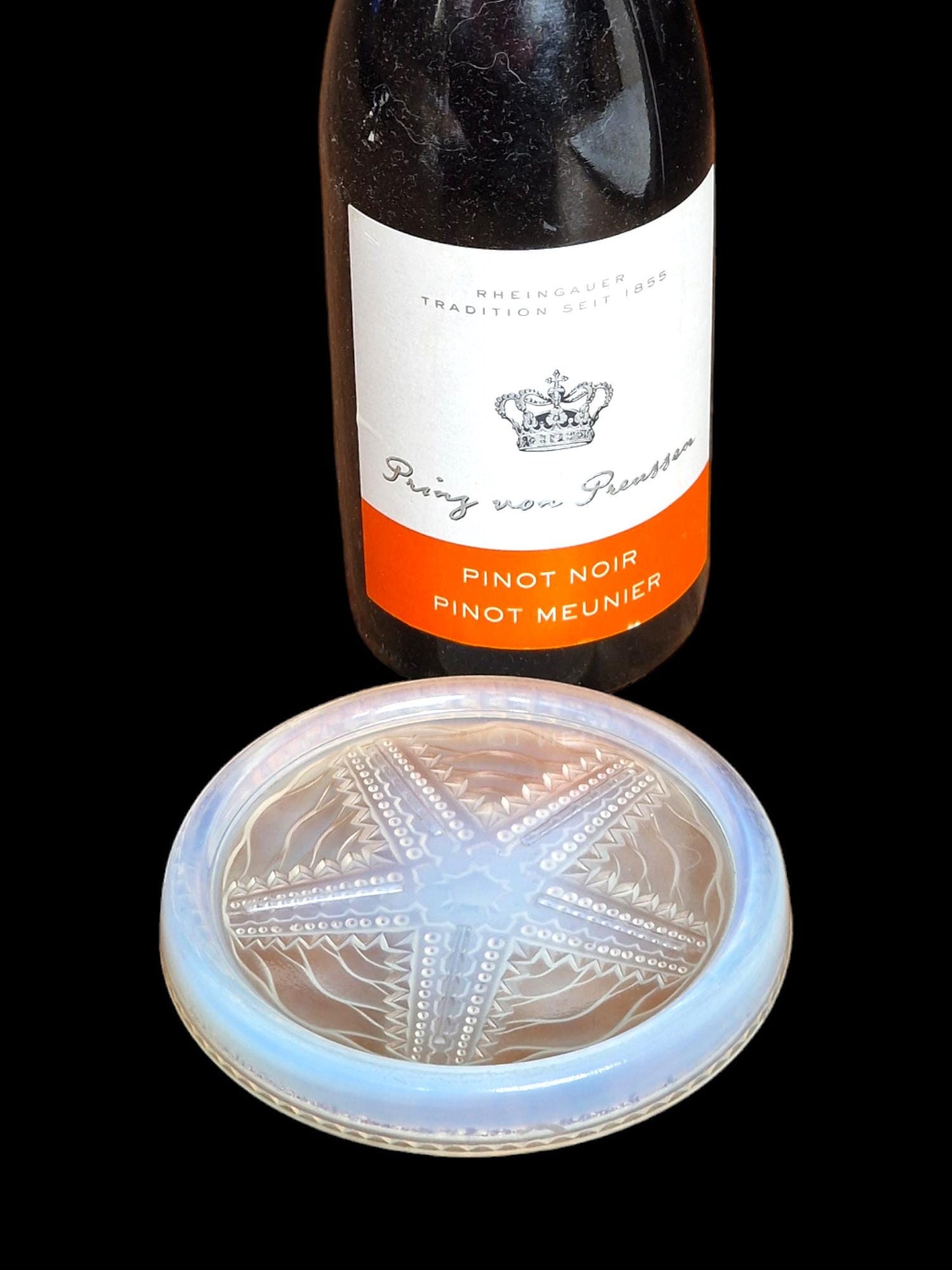Art Deco Opalescent Starfish Glass Coaster, Verlys Etling, 1930s France opaline