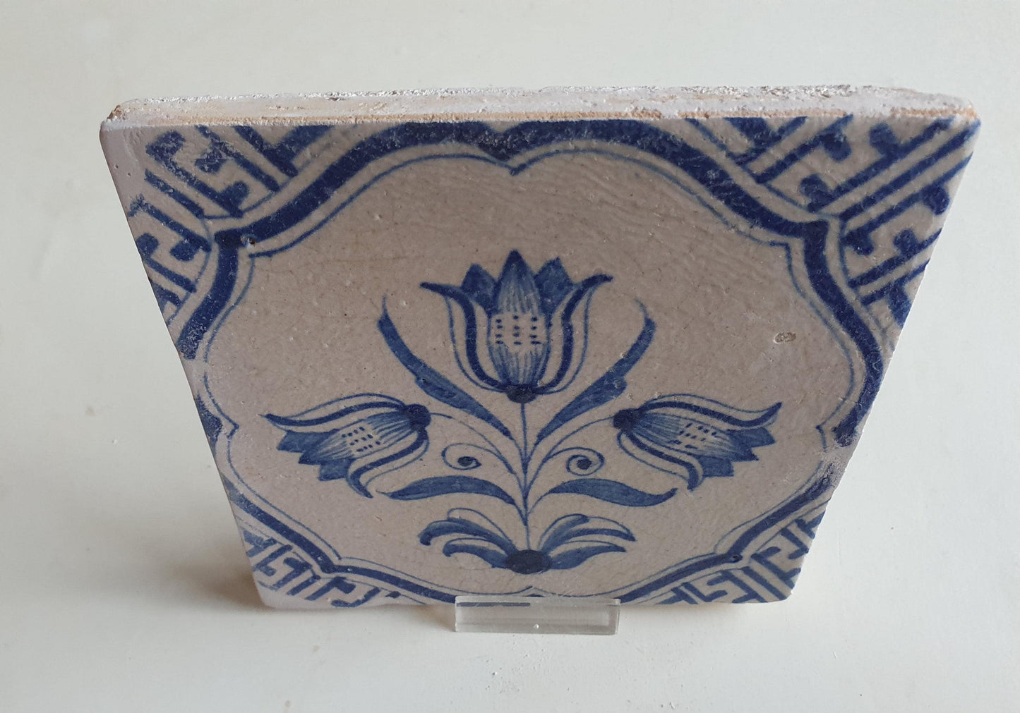 Antieke 17e eeuwse Delft tulpentegel  , antique dutch tile 17th
