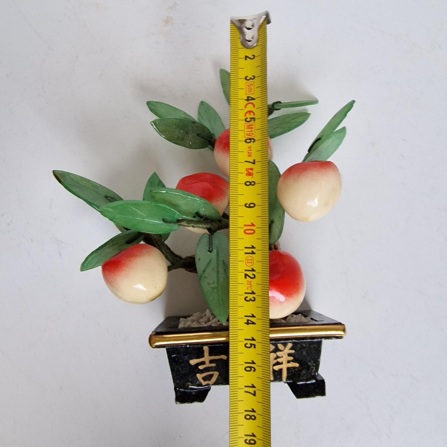Chinese midcentury flower pot stone gem