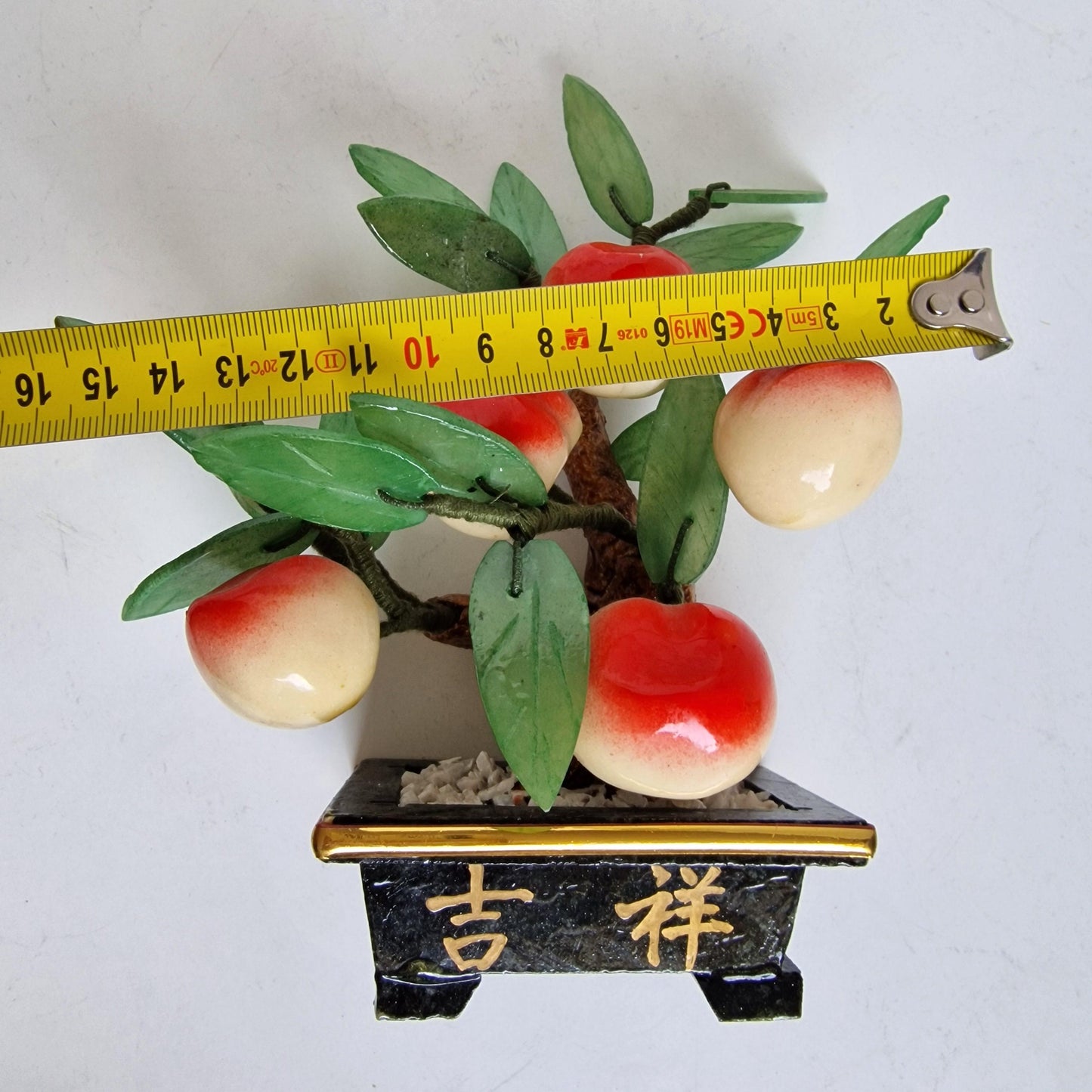 Chinese midcentury flower pot stone gem