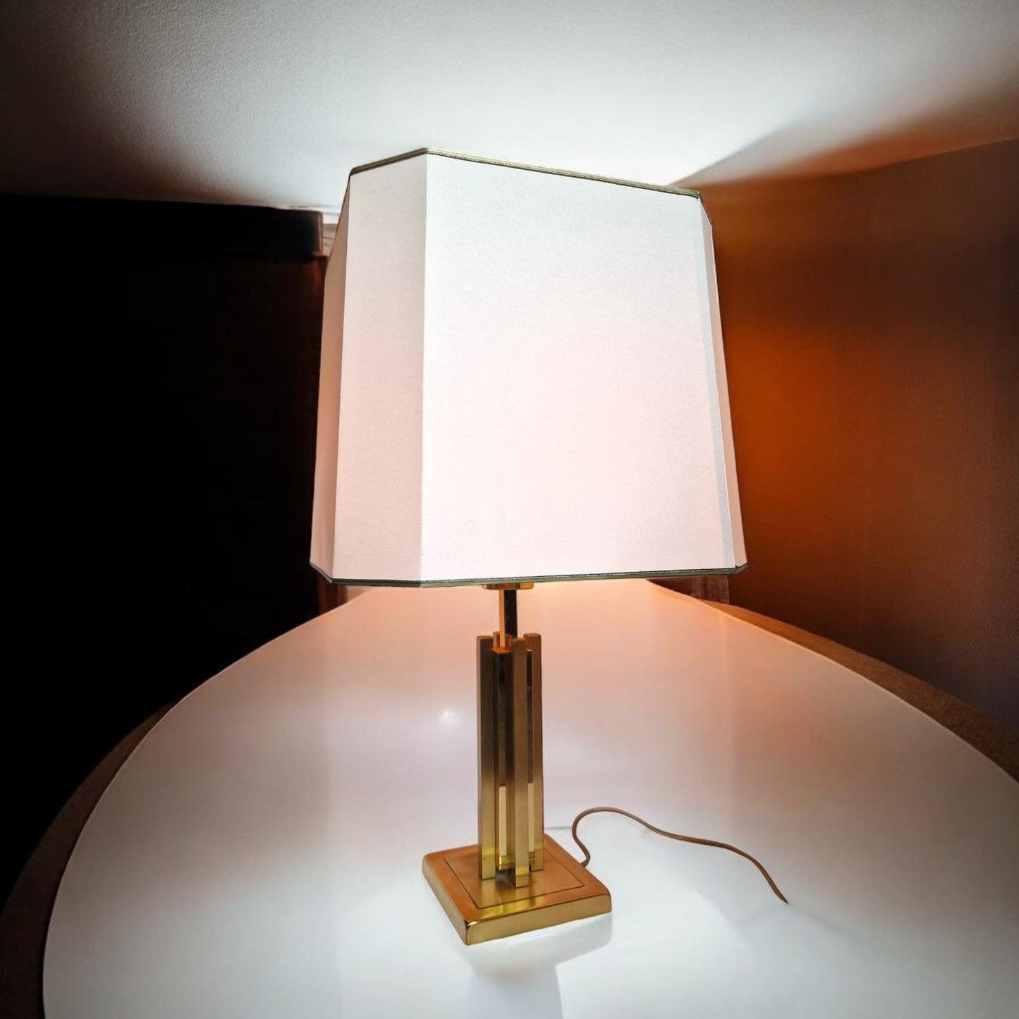 80s Brass Skyscraper Table Lamp, Hollywood Regency Style