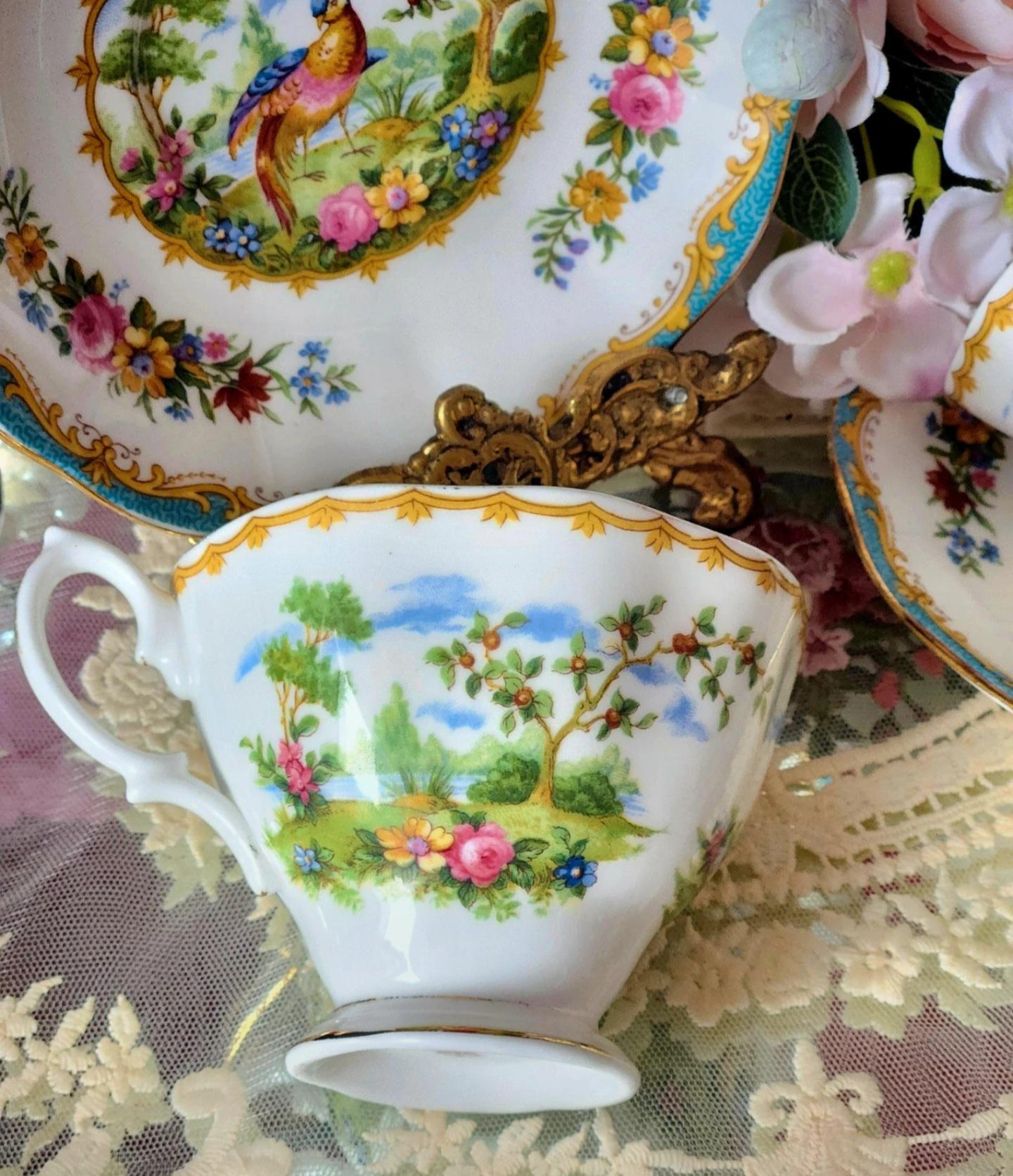 LARGE SERVICE Chelsea Bird Royal Albert 53 part large coffee tea porcelain luxe pheasant