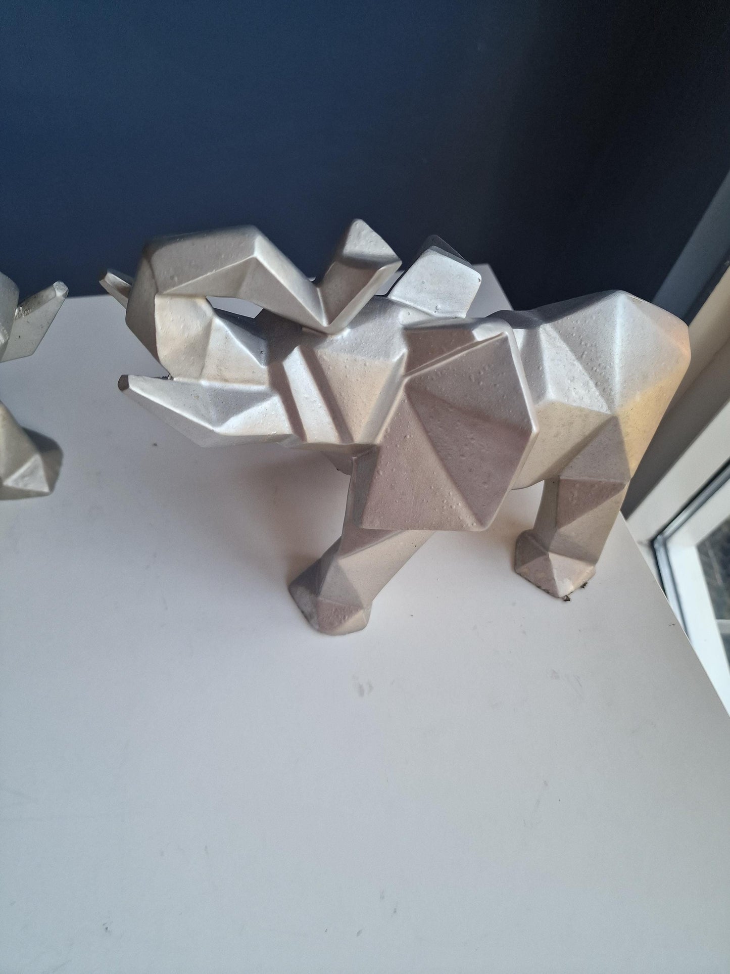 JL Scherrer, 2 large elephants, kubisme, vintage statues figures champagne coloured resin jean louis