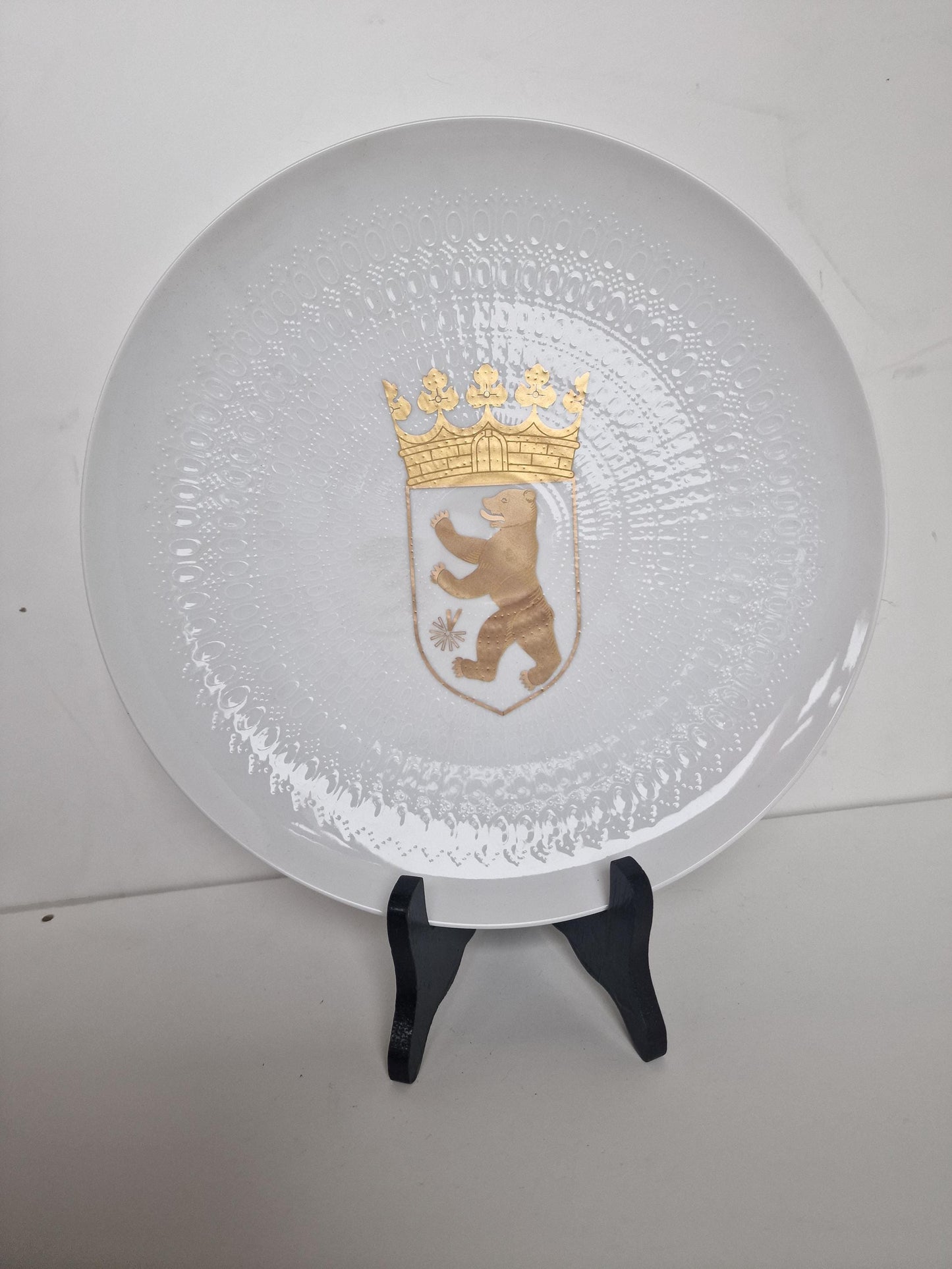 Bjorn Wiinblad Rosenthal Romanze Wall Plate – Gold Hand-Painted Porcelain
