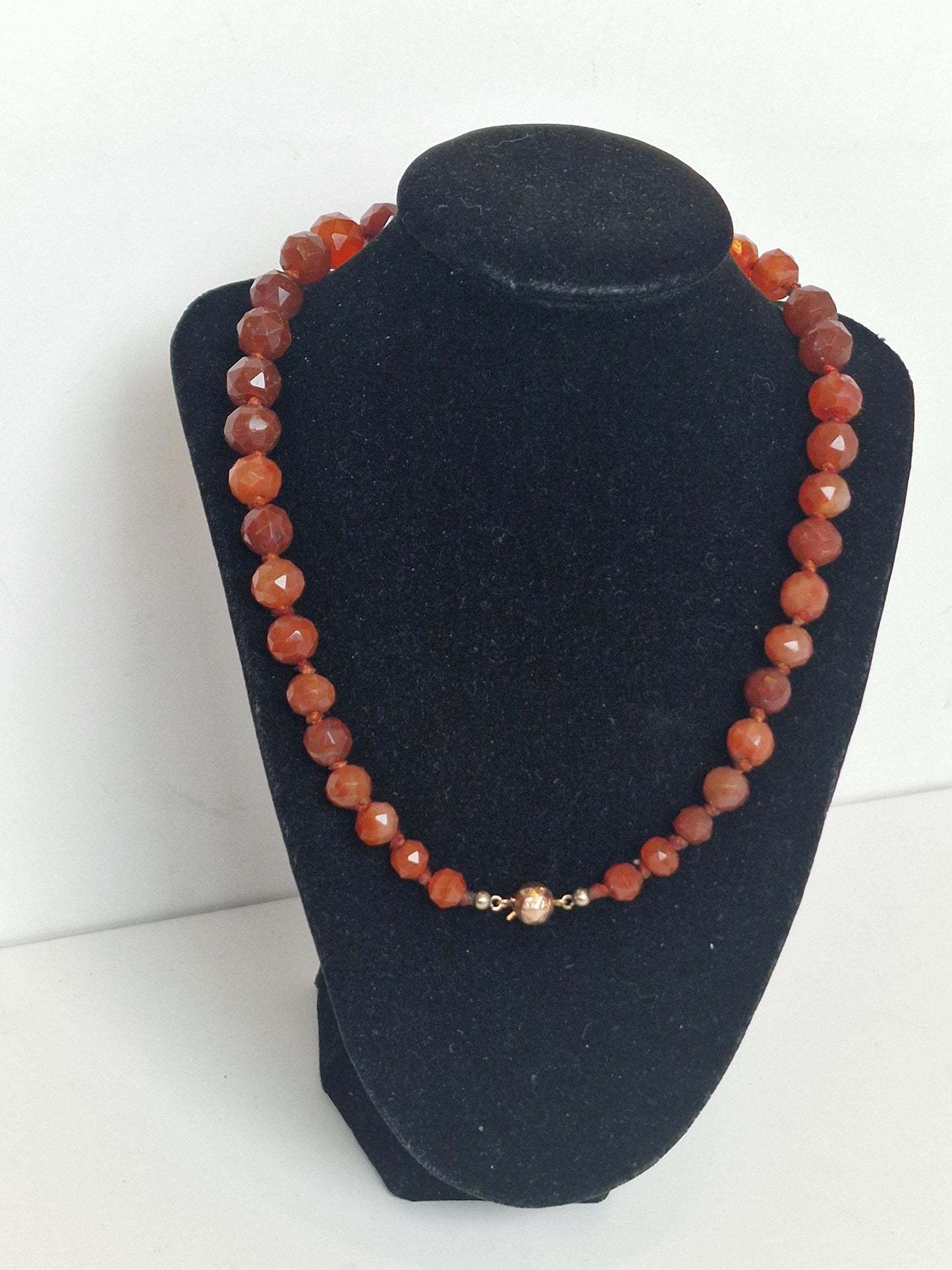 necklace 14k ketting 14k 585 goud en facet geslepen edelsteen carneool
