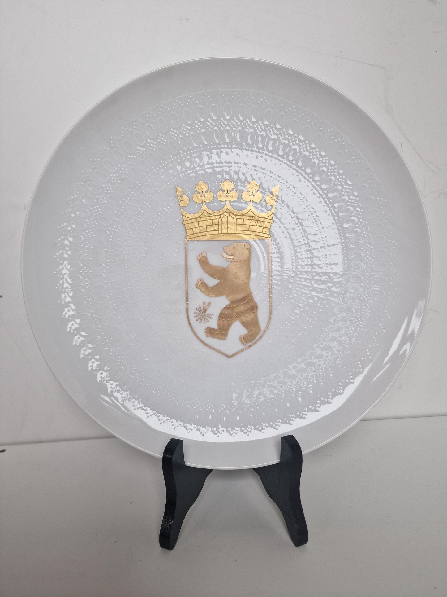 Bjorn Wiinblad Rosenthal Romanze Wall Plate – Gold Hand-Painted Porcelain