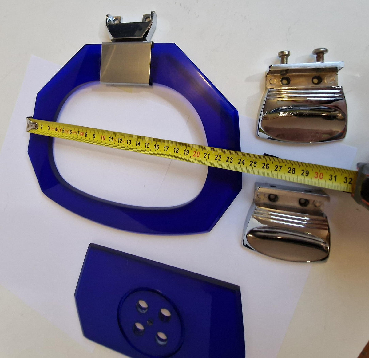 Vintage Fontana Arte Royal Blue Plexiglas Bathroom Set