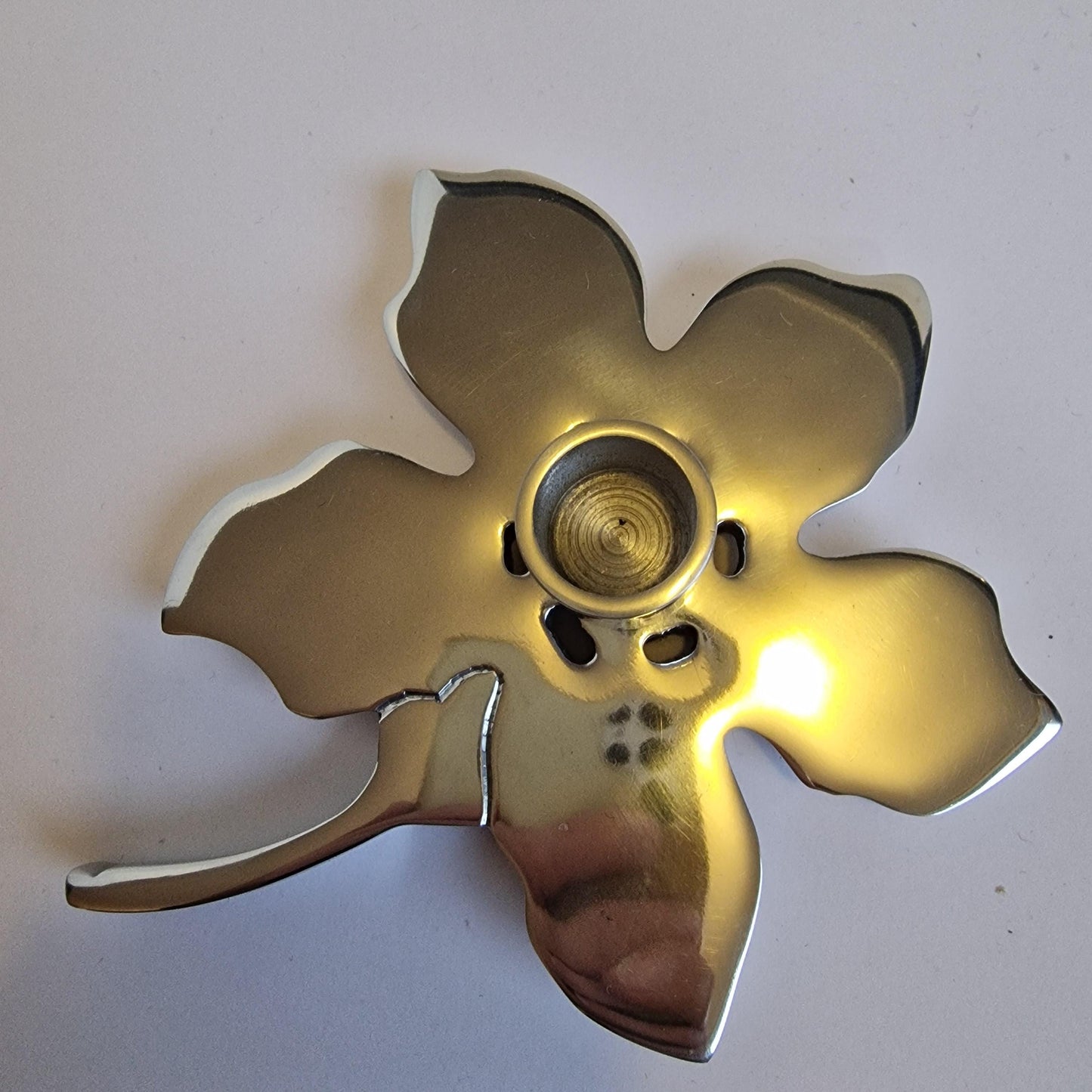 driade cosmo flower holder , collector retired italian designer,  Laudani & Romanelli candlestick candleholder