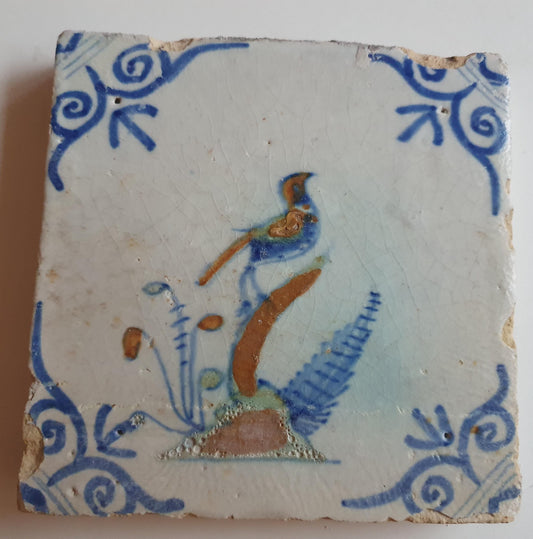 Antique Delft Tile – Polychrome Bird, Oxhead Motifs (1620)